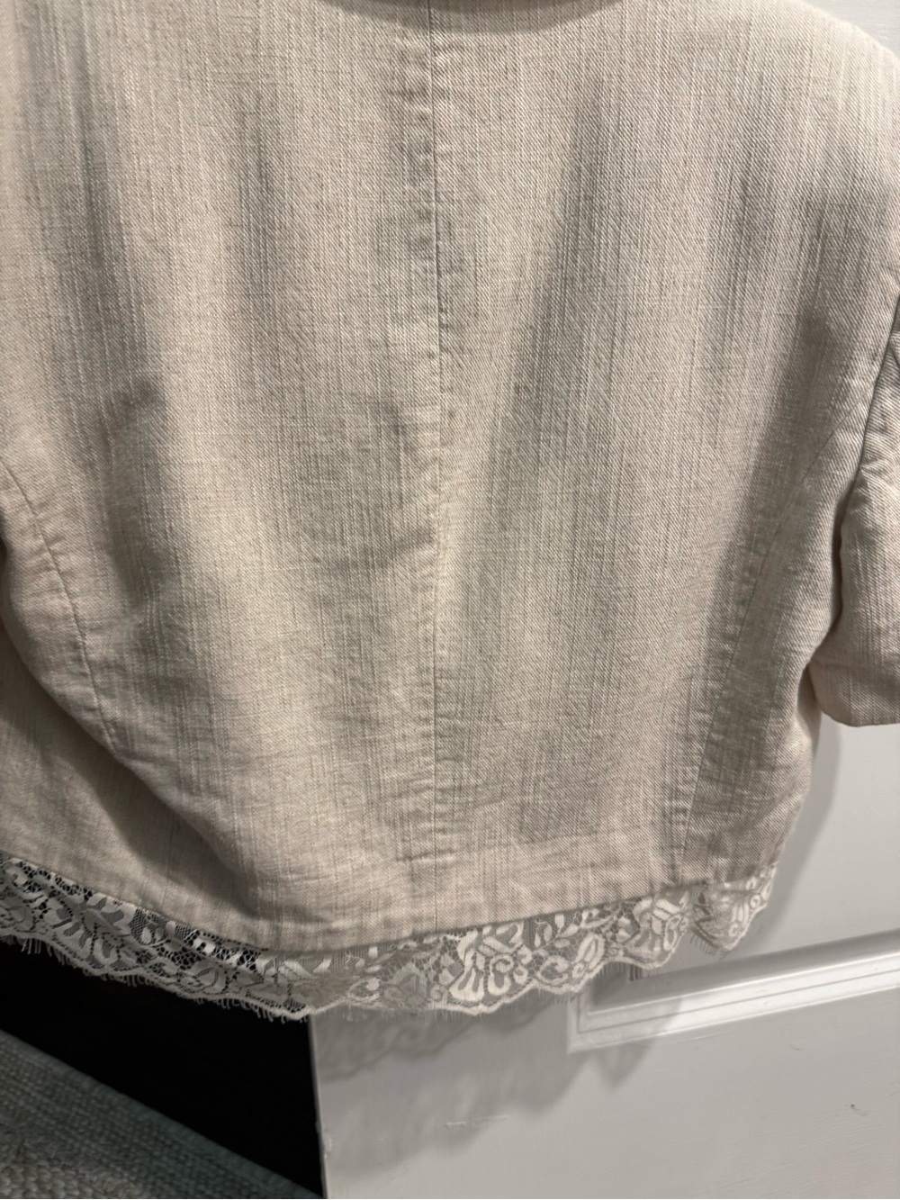 Lace-Hem Short Sleeve Blazer Jacket - Cream - Picture 6 of 6